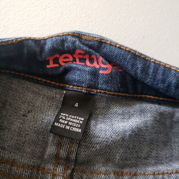 Blue Denim Distressed Cutoff Shorts - Picture 4 of 4